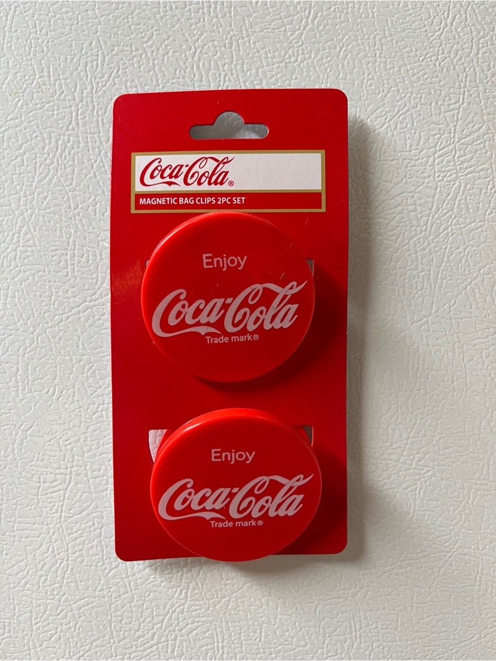 Coca Cola Red Magnetic Clip Set with White Logo NWT
